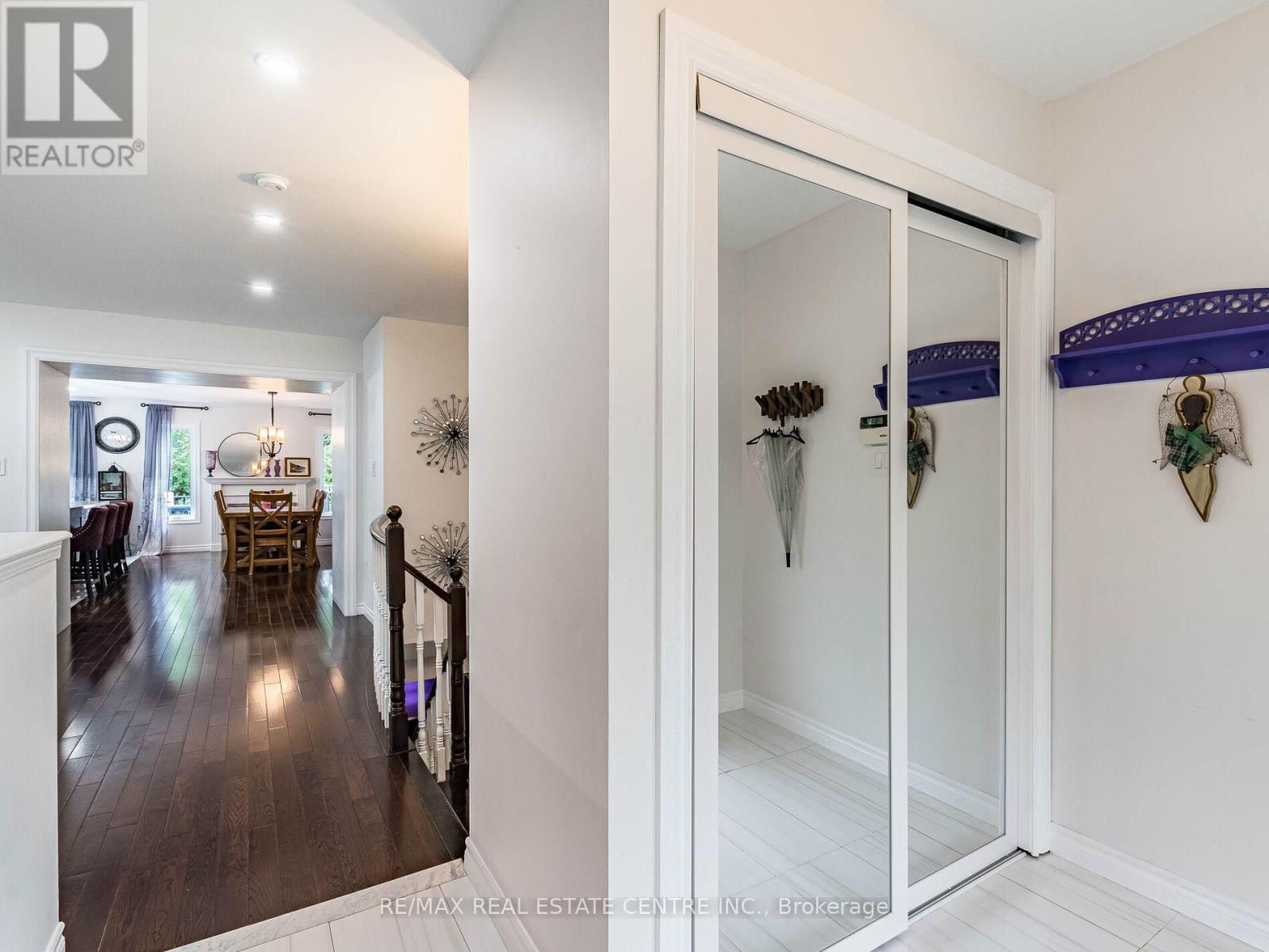 42 Somerville Road, Halton Hills (Ac Acton), Ontario  L7J 3A1 - Photo 7 - W12436141