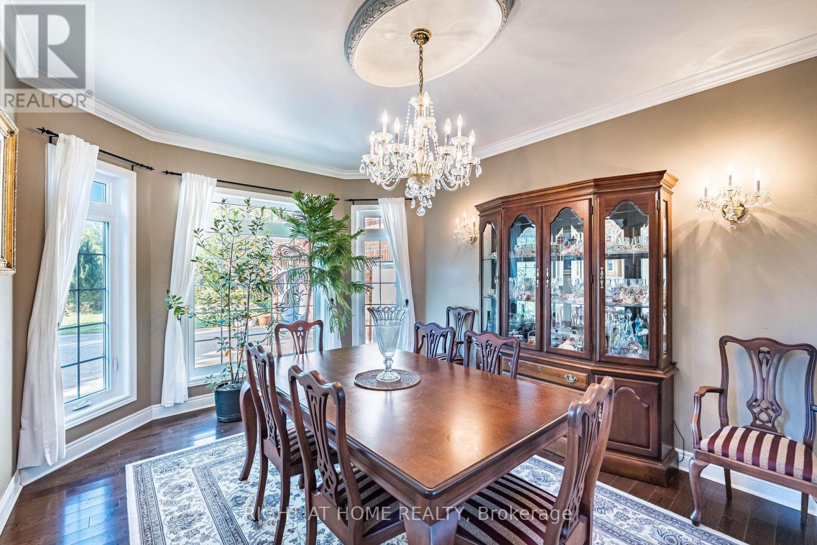 11150 Menzies Court, Milton (Brookville/haltonville), Ontario  L0P 1B0 - Photo 14 - W12441157