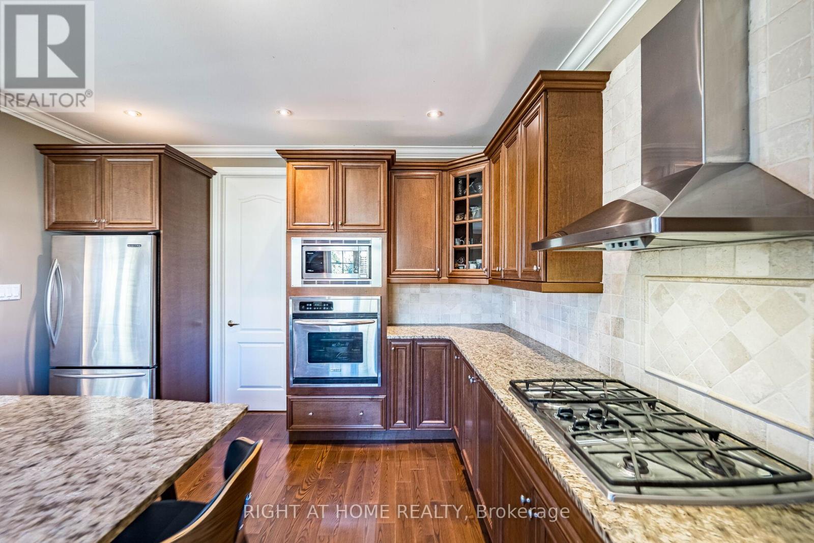 11150 Menzies Court, Milton (Brookville/haltonville), Ontario  L0P 1B0 - Photo 26 - W12441157