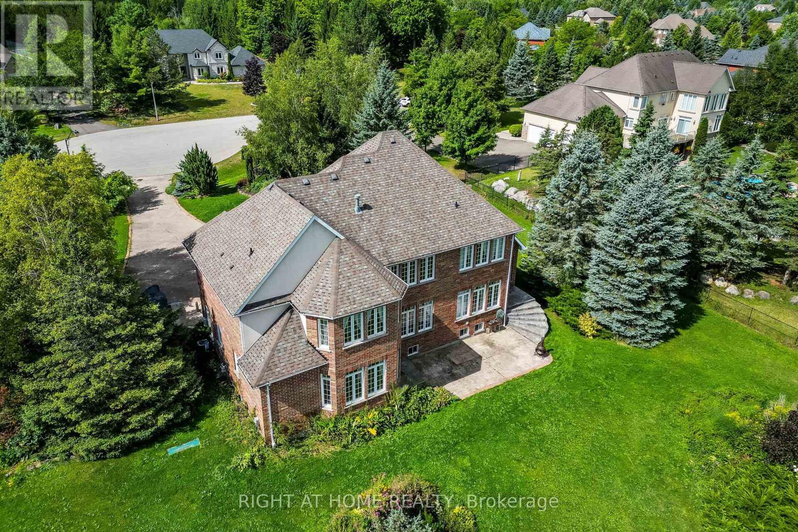 11150 Menzies Court, Milton (Brookville/haltonville), Ontario  L0P 1B0 - Photo 47 - W12441157