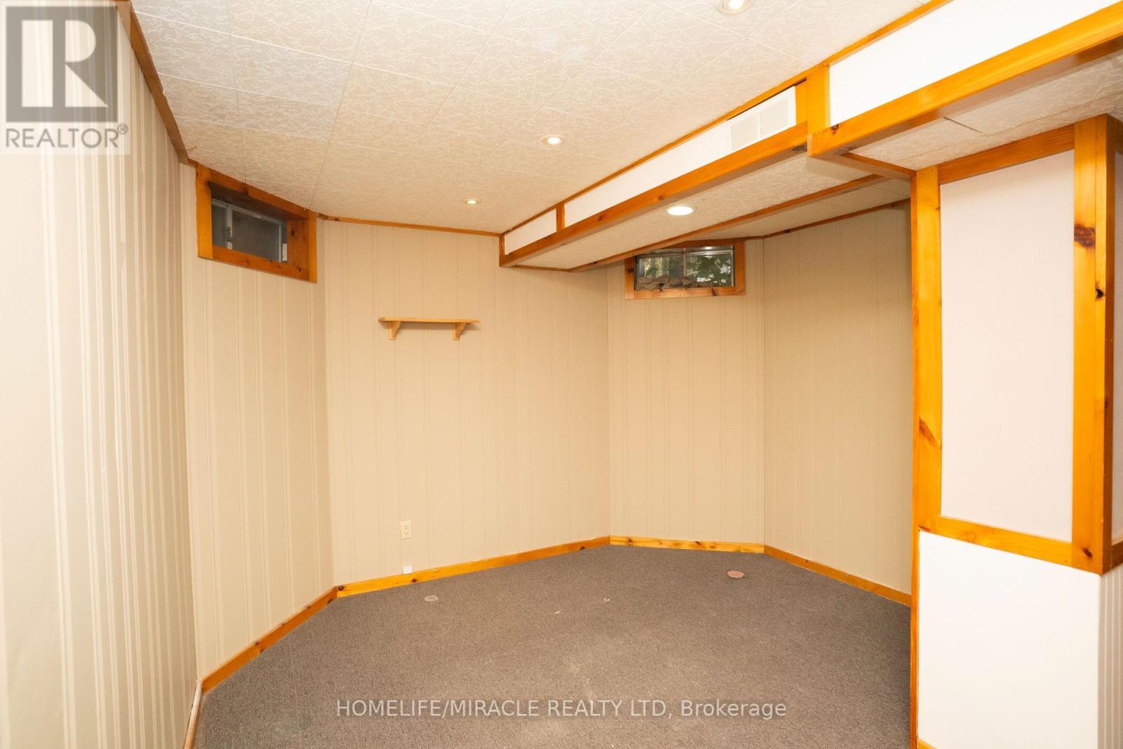 27 Killaloe Crescent, Halton Hills (Georgetown), Ontario  L7G 5N2 - Photo 10 - W12441720