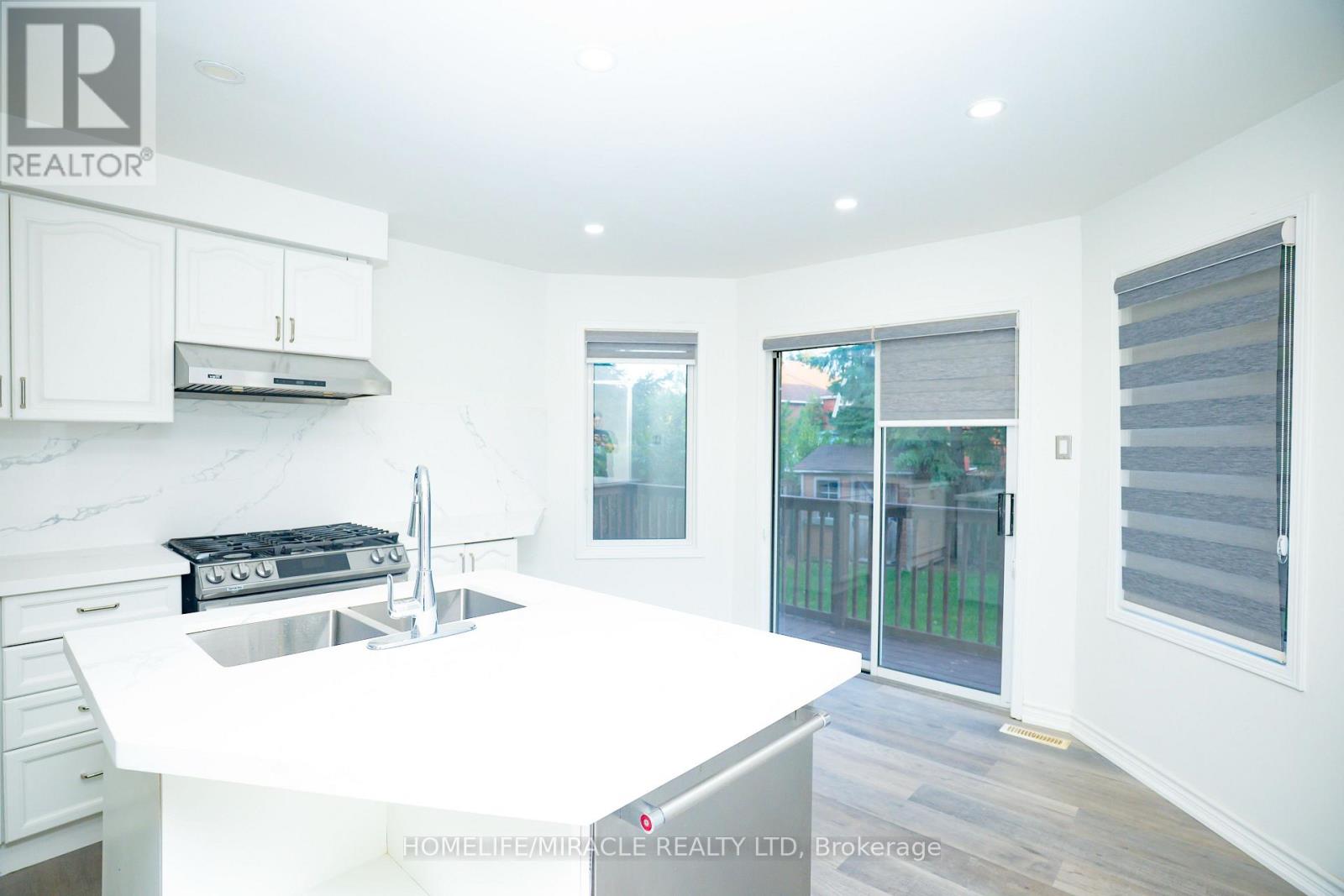 27 Killaloe Crescent, Halton Hills (Georgetown), Ontario  L7G 5N2 - Photo 19 - W12441720