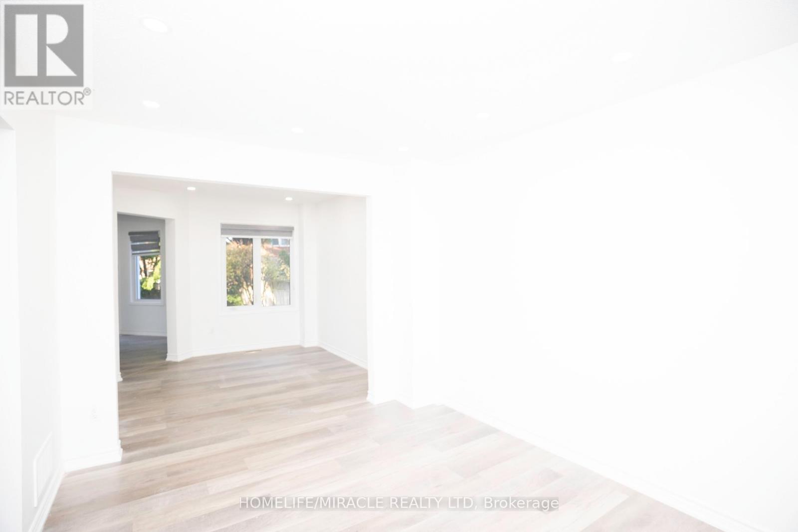 27 Killaloe Crescent, Halton Hills (Georgetown), Ontario  L7G 5N2 - Photo 40 - W12441720