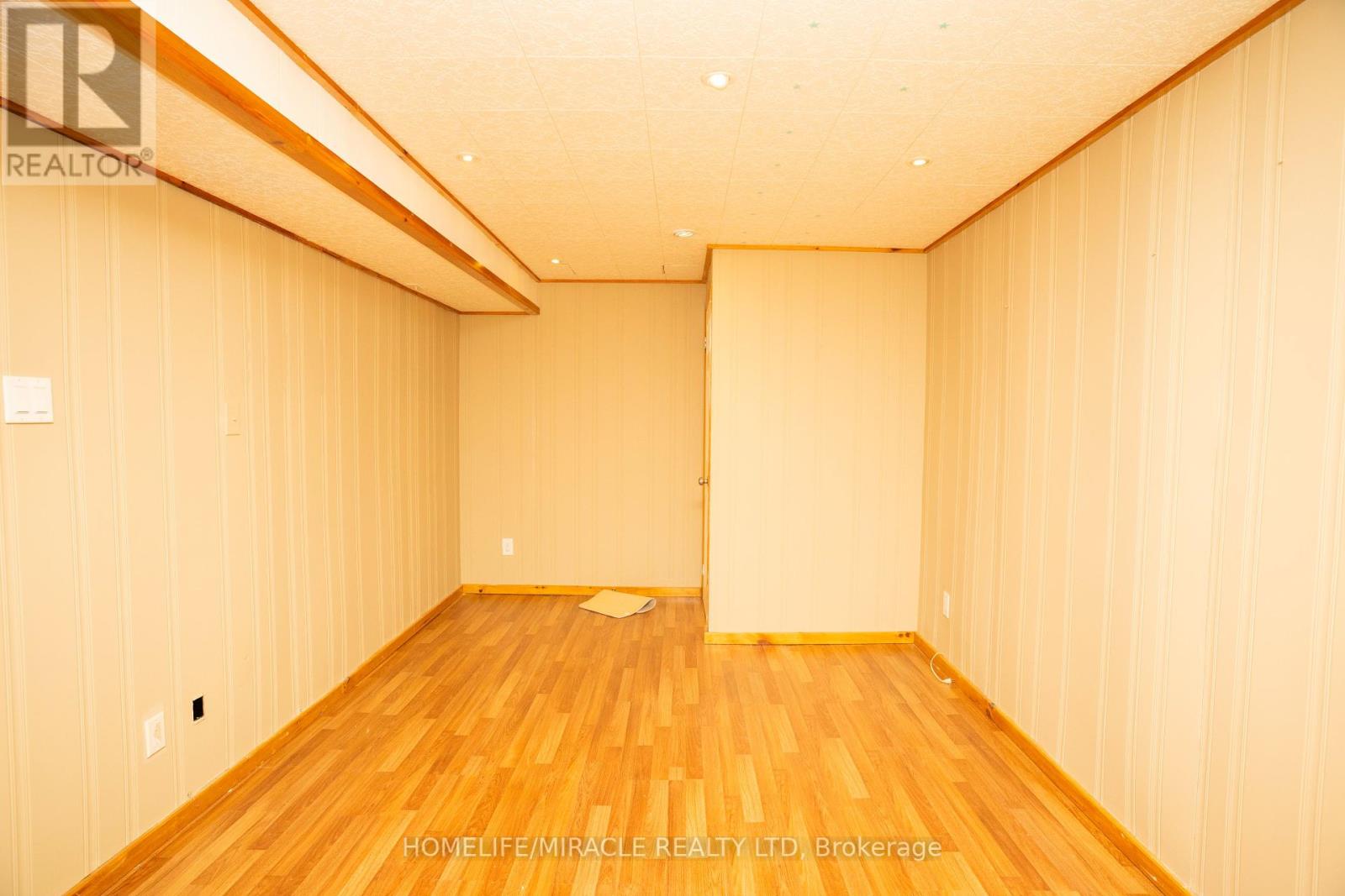 27 Killaloe Crescent, Halton Hills (Georgetown), Ontario  L7G 5N2 - Photo 45 - W12441720