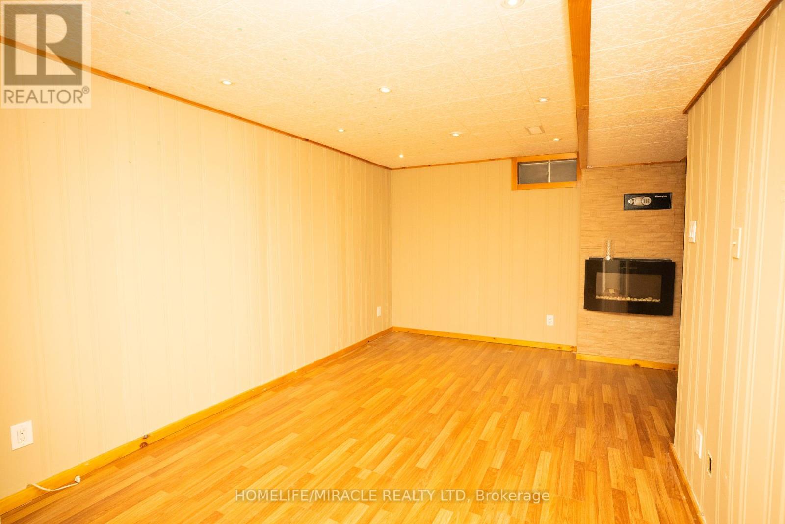 27 Killaloe Crescent, Halton Hills (Georgetown), Ontario  L7G 5N2 - Photo 46 - W12441720