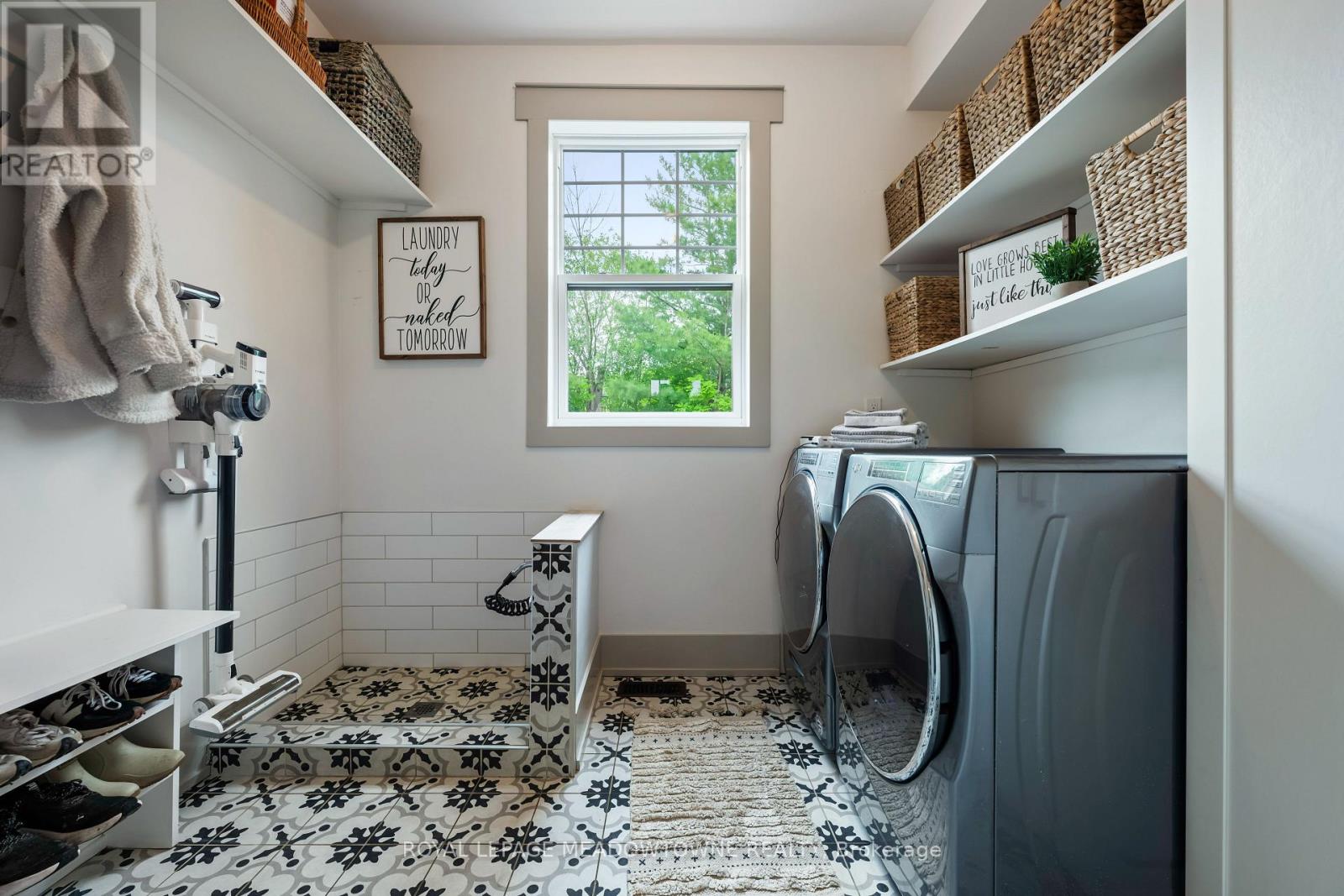 13394 Tenth Line, Halton Hills (Rural Halton Hills), Ontario  L7G 4S8 - Photo 19 - W12443164