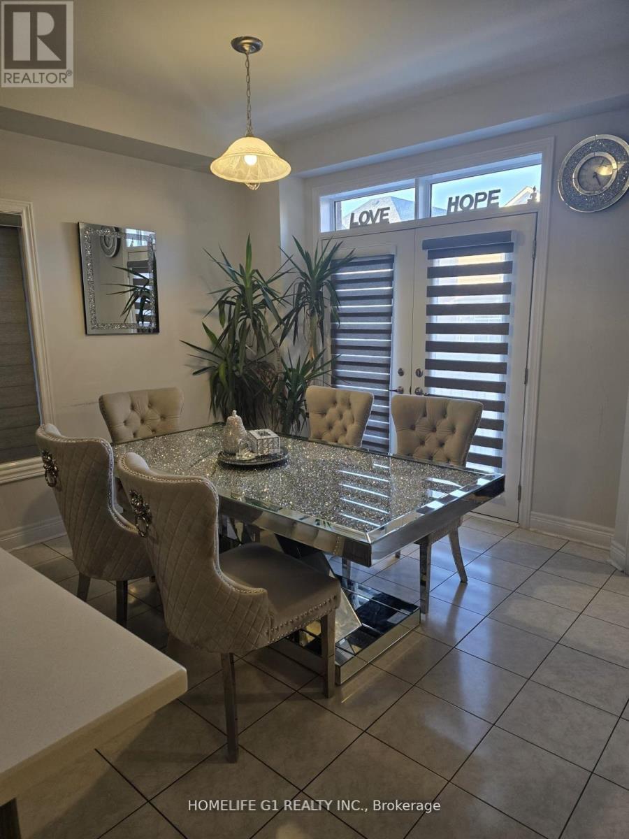 32 Branigan Crescent, Halton Hills (Georgetown), Ontario  L7G 0N1 - Photo 16 - W12444541