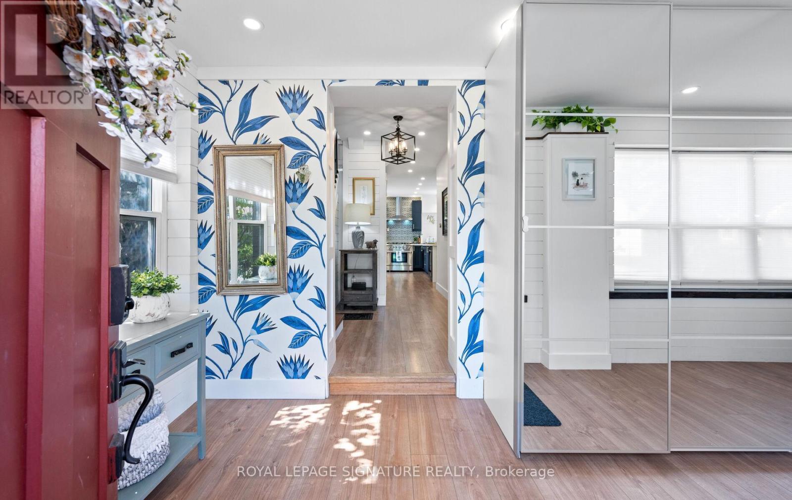 265 Arthur Street, Halton Hills (Ac Acton), Ontario  L7J 1M2 - Photo 4 - W12446711