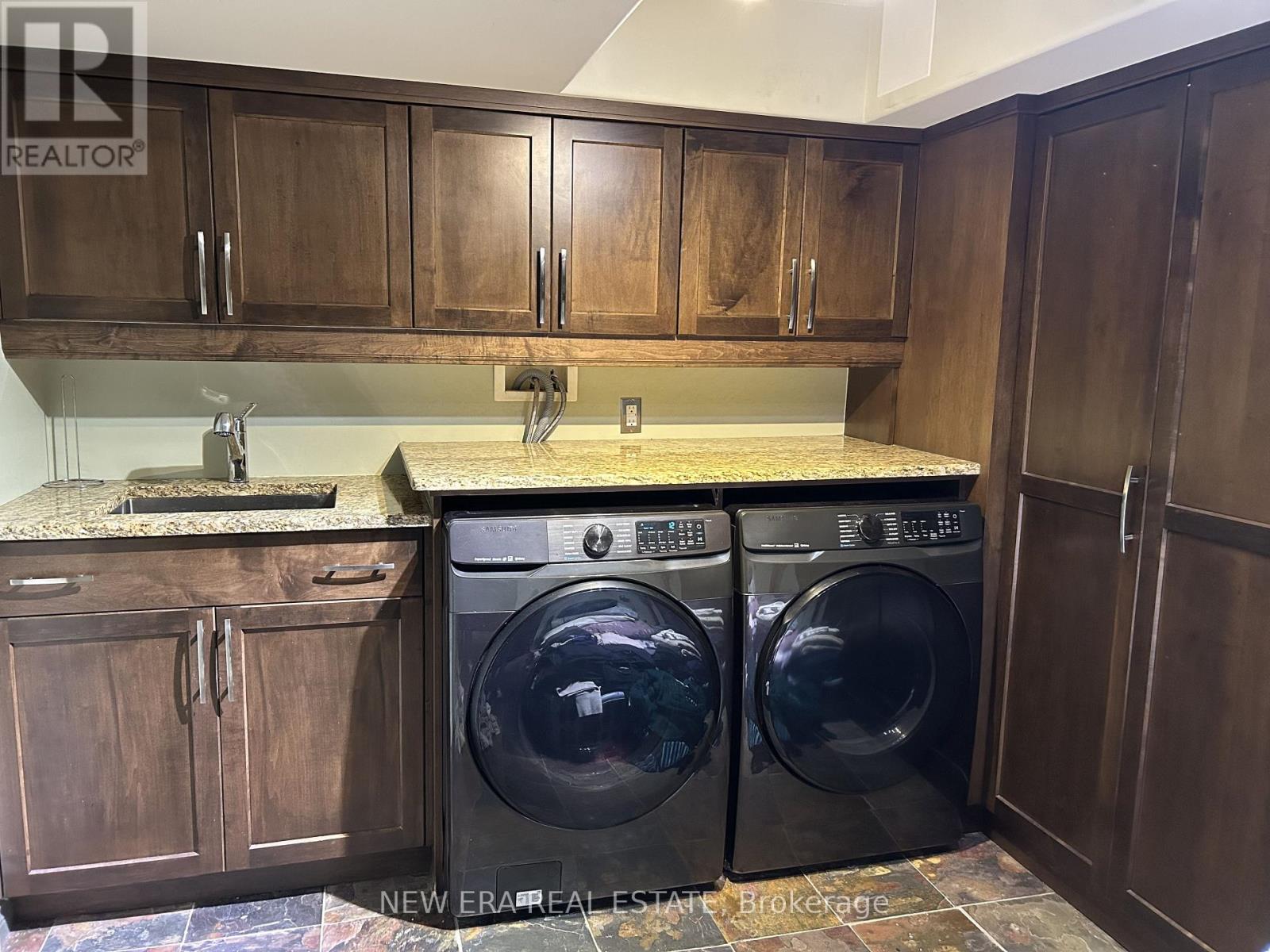 14227 Trafalgar Road, Halton Hills (Rural Halton Hills), Ontario  L7G 4S4 - Photo 48 - W12448835