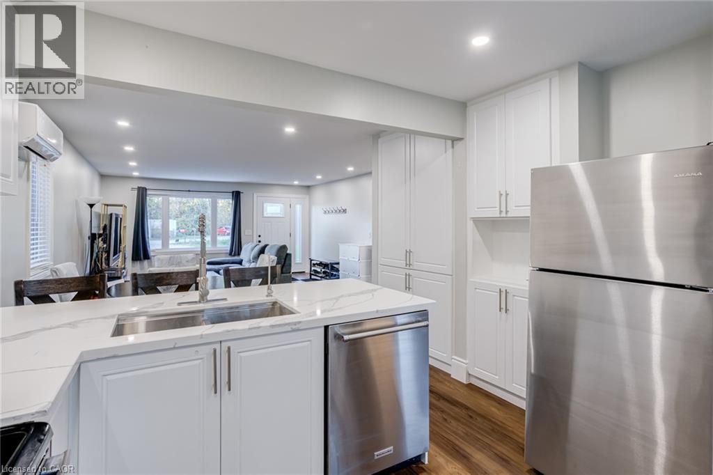 8 Mountsberg Road, Hamilton, Ontario  L0P 1B0 - Photo 12 - 40777062