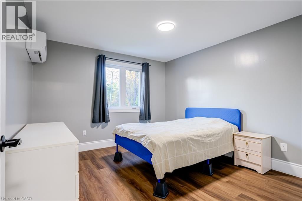 8 Mountsberg Road, Hamilton, Ontario  L0P 1B0 - Photo 14 - 40777062