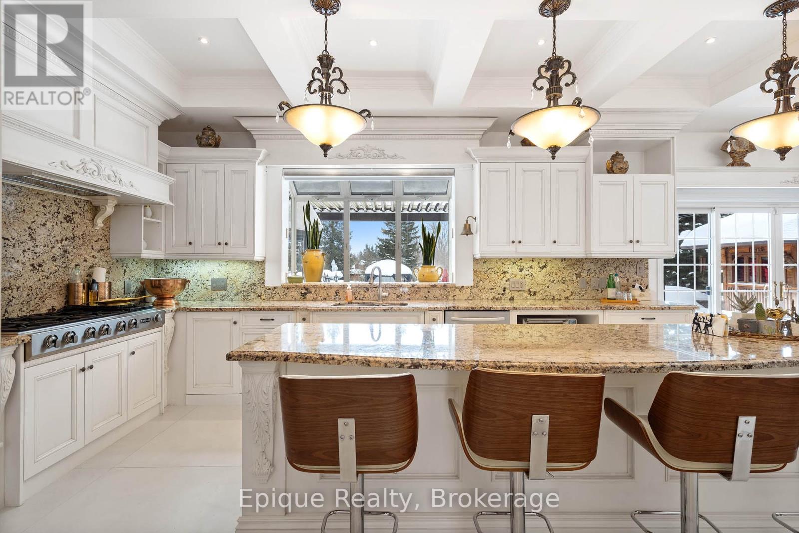 71 Mae Court, Milton (Campbellville), Ontario  L0P 1B0 - Photo 14 - W12450333