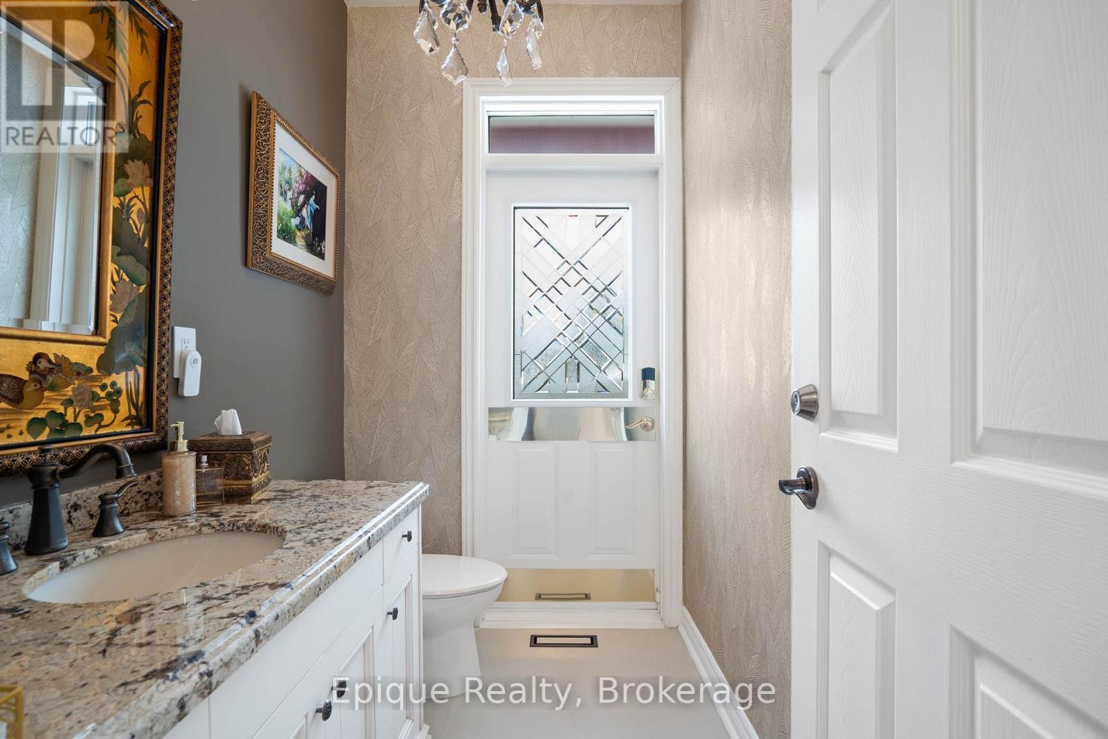 71 Mae Court, Milton (Campbellville), Ontario  L0P 1B0 - Photo 19 - W12450333