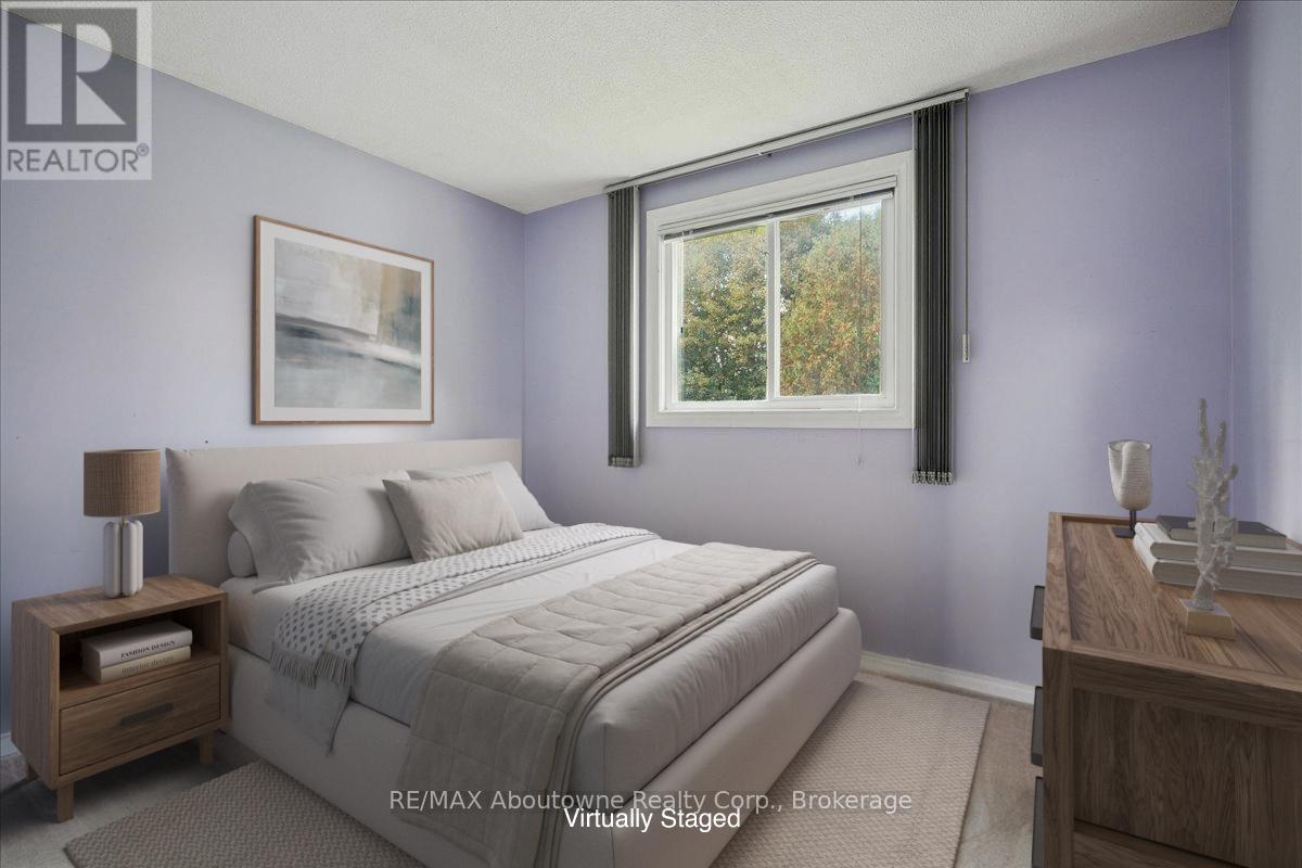 14 Norman Avenue, Halton Hills (Ac Acton), Ontario  L7J 2R4 - Photo 25 - W12451487