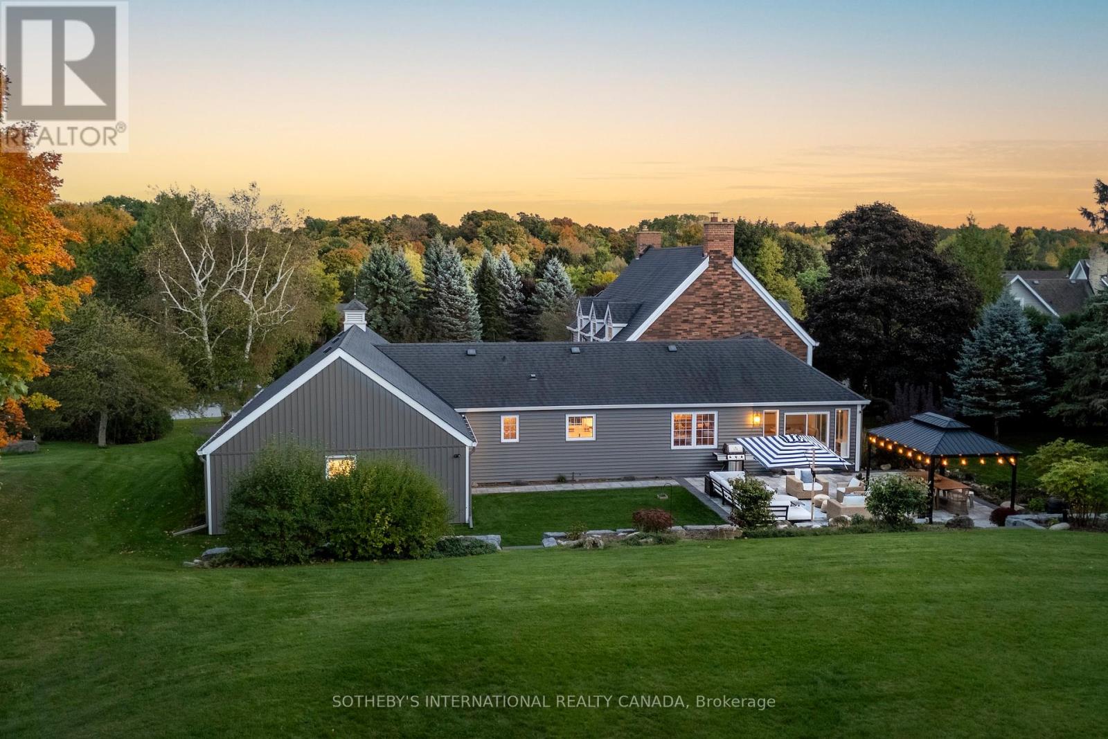 331 Wheelihan Way, Milton (Campbellville), Ontario  L0P 0A1 - Photo 44 - W12451306