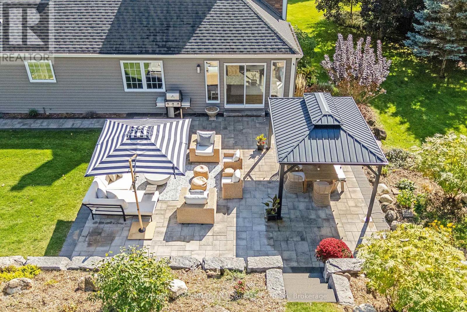 331 Wheelihan Way, Milton (Campbellville), Ontario  L0P 0A1 - Photo 48 - W12451306