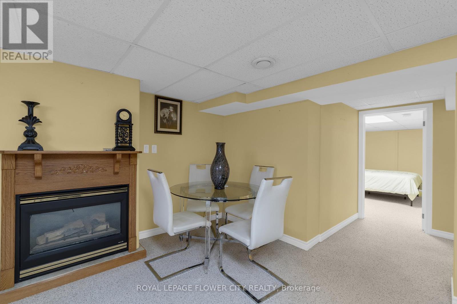 13 Bairstow Crescent, Halton Hills (Georgetown), Ontario  L7G 1L9 - Photo 27 - W12452172