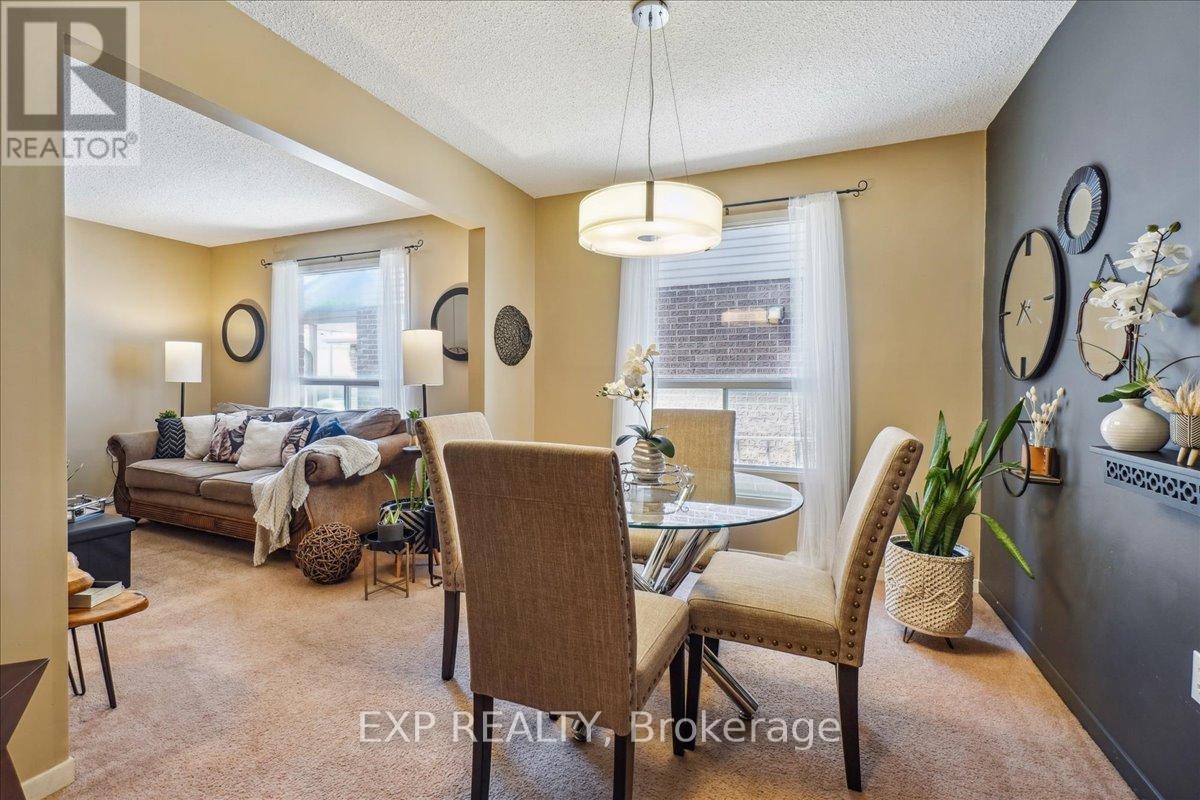 7 Rosset Valley Court, Halton Hills (Georgetown), Ontario  L7G 5E1 - Photo 10 - W12453389