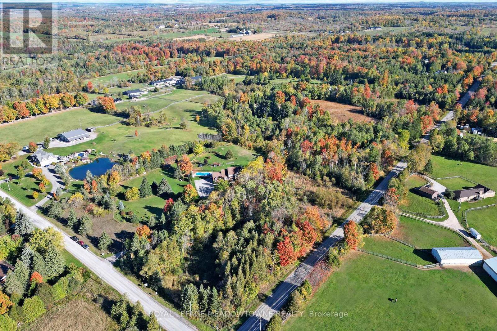 4905 First Line, Erin, Ontario  L7J 2L9 - Photo 7 - X12456055