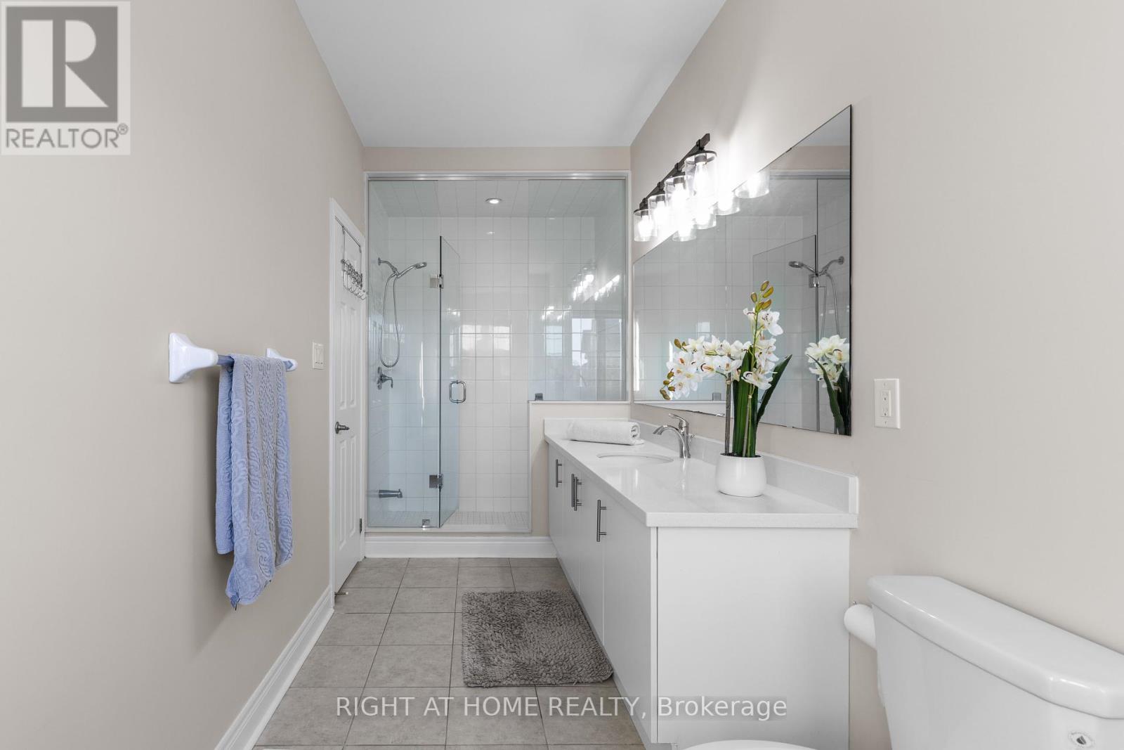 23 Duffel Crescent, Halton Hills (Georgetown), Ontario  L7G 0H7 - Photo 15 - W12456695