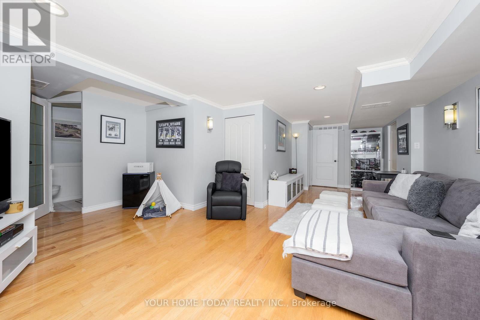 8 - 76 River Drive, Halton Hills (Georgetown), Ontario  L7G 2J2 - Photo 21 - W12457070