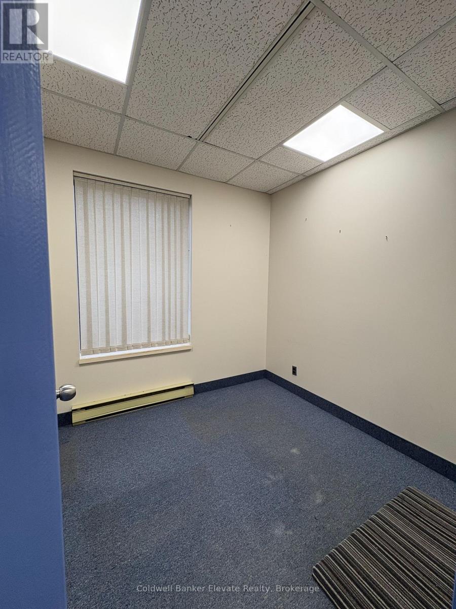 102 - 83 Mill Street, Halton Hills (Georgetown), Ontario  L7G 5E9 - Photo 12 - W12460984