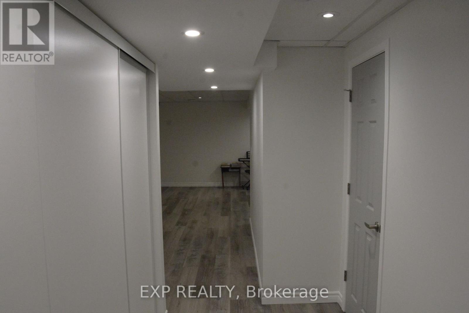 116 Goldham Way, Halton Hills (Georgetown), Ontario  L7G 0C8 - Photo 25 - W12462128