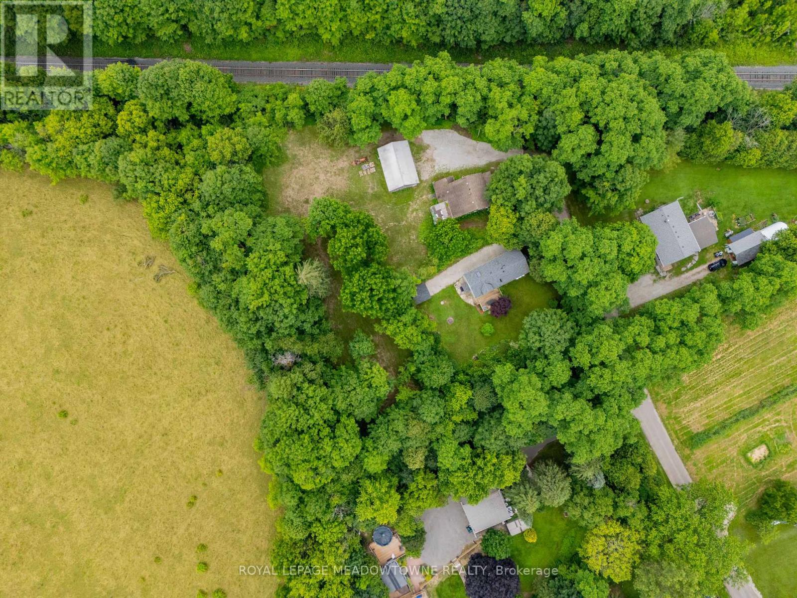 12363 Elizabeth Street, Halton Hills (Limehouse), Ontario  L0P 1H0 - Photo 1 - W12462319