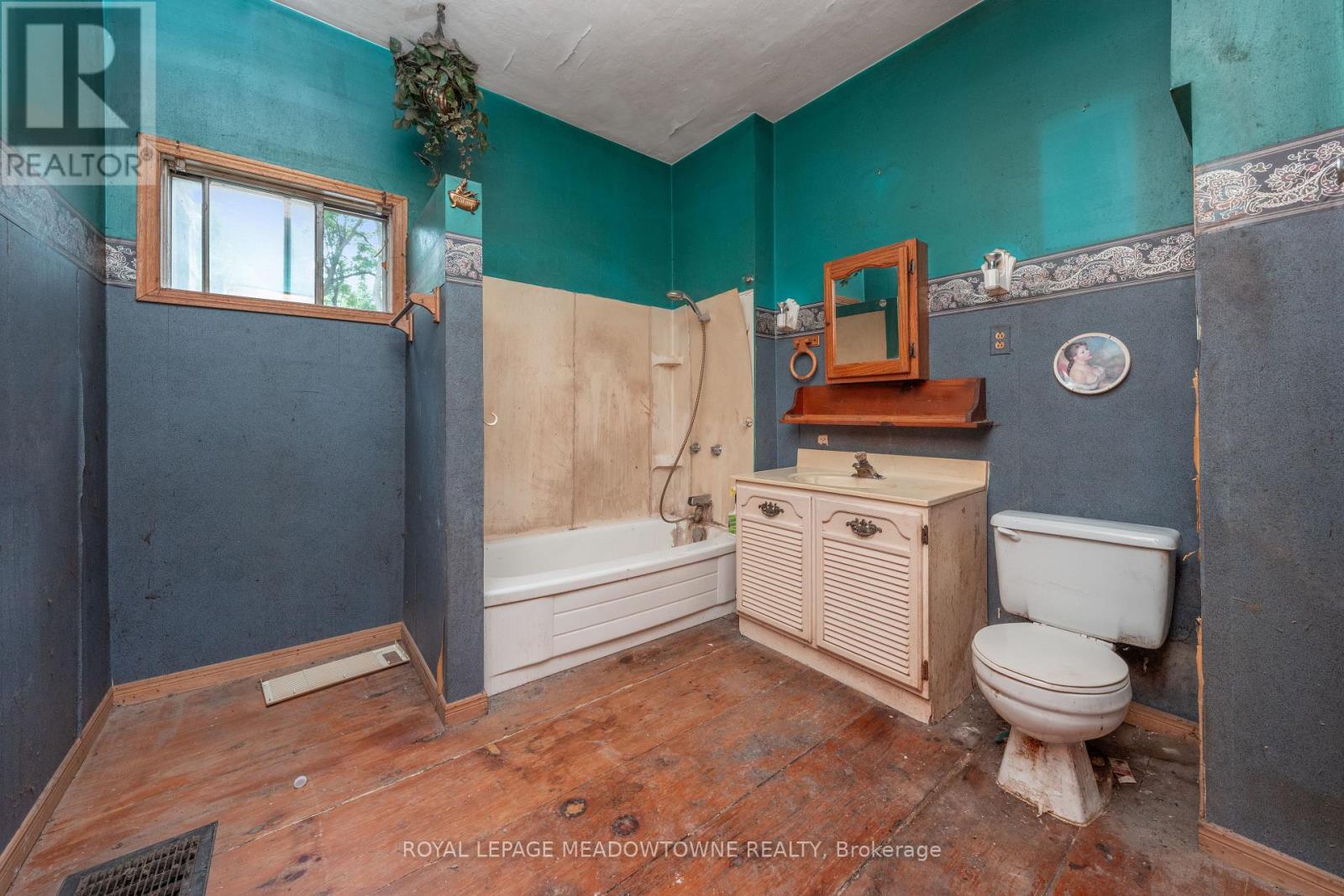 12363 Elizabeth Street, Halton Hills (Limehouse), Ontario  L0P 1H0 - Photo 22 - W12462319