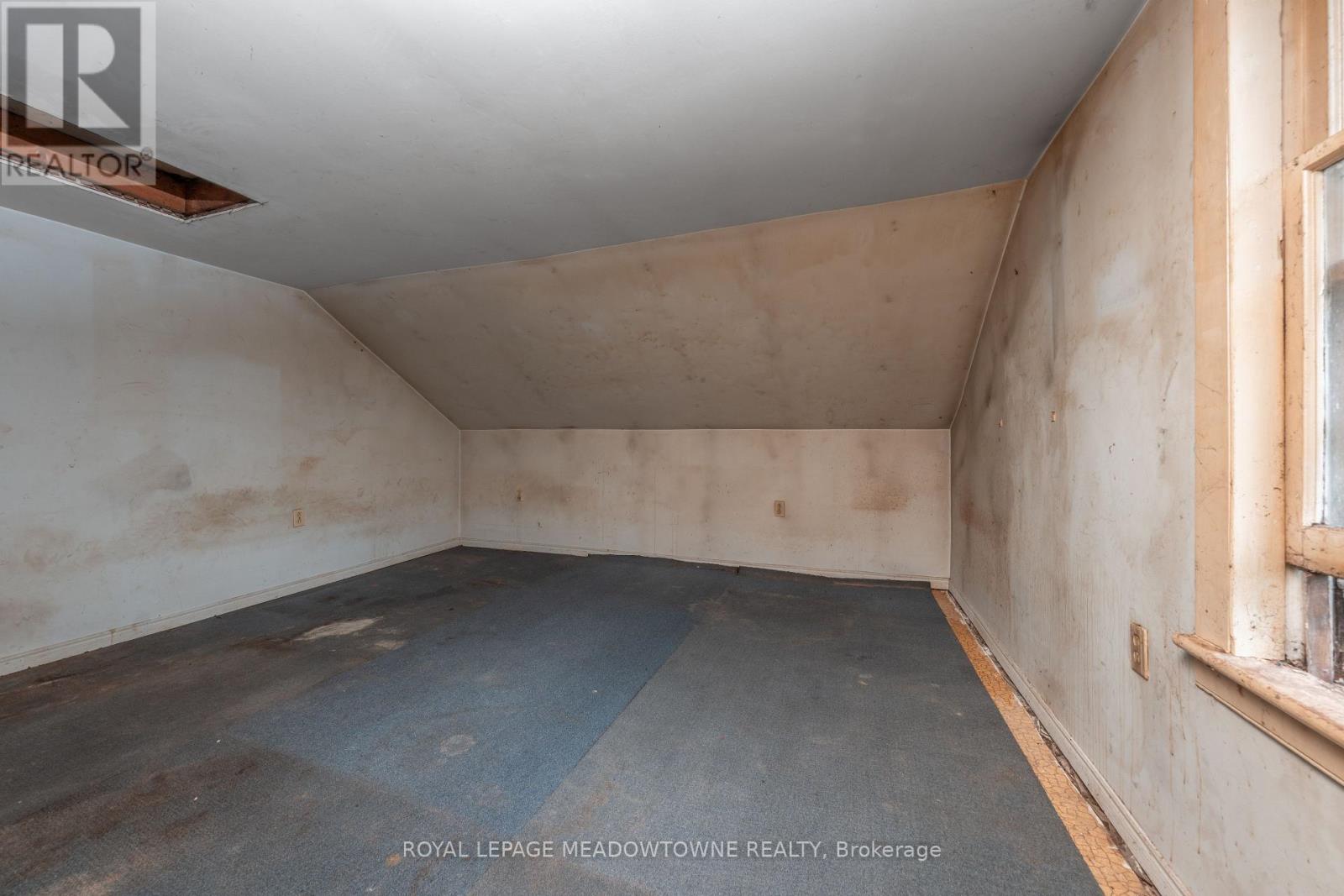 12363 Elizabeth Street, Halton Hills (Limehouse), Ontario  L0P 1H0 - Photo 23 - W12462319
