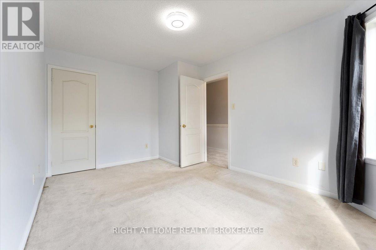 33 Atwood Avenue, Halton Hills (Georgetown), Ontario  L7G 5Z9 - Photo 23 - W12462830