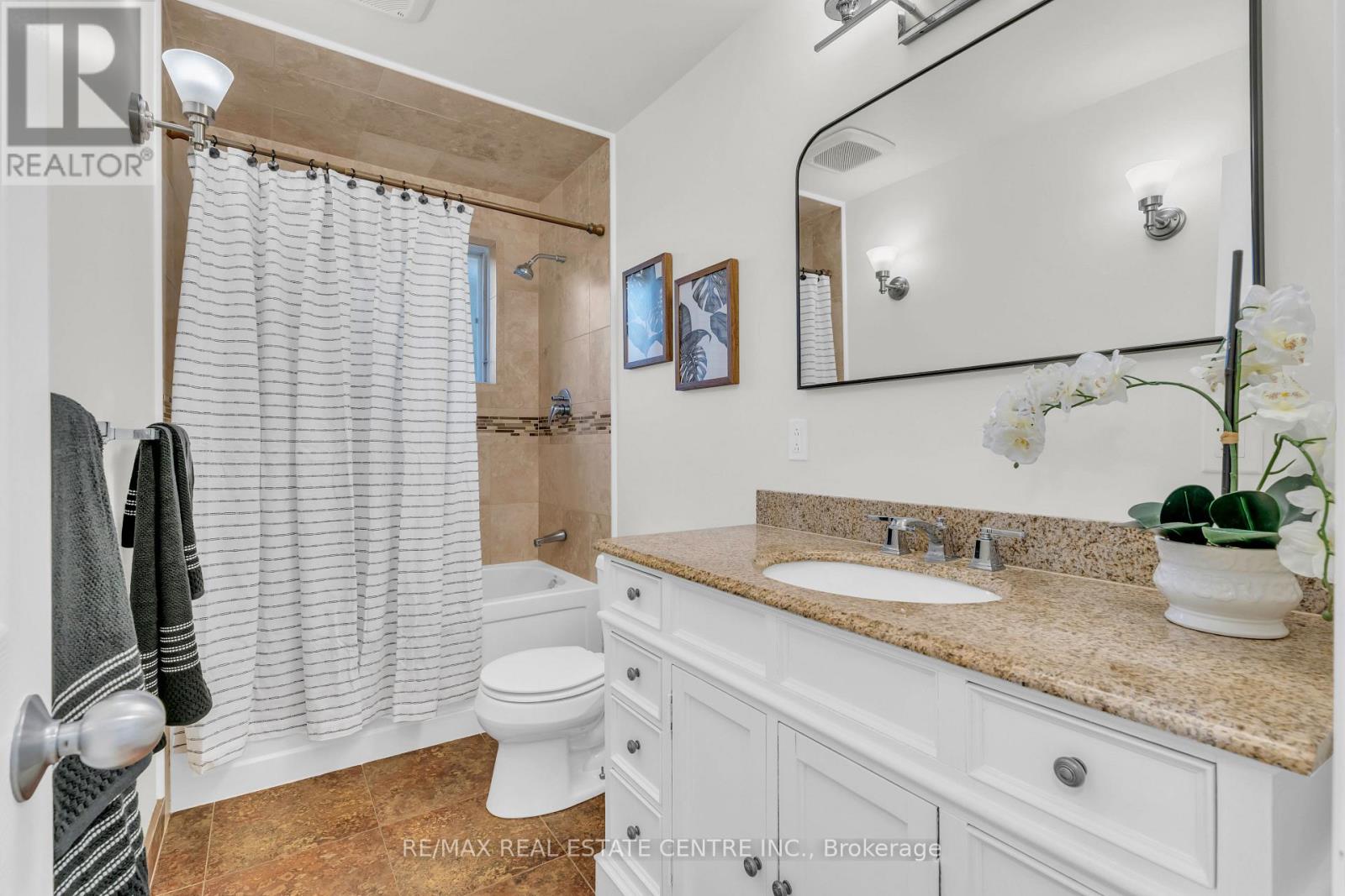 3 Stockman Crescent, Halton Hills (Georgetown), Ontario  L7G 1J5 - Photo 31 - W12462745