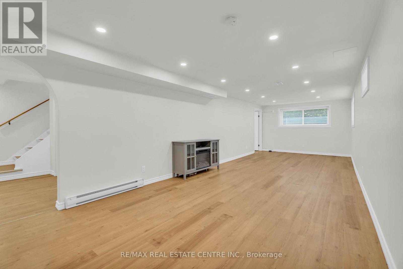 3 Stockman Crescent, Halton Hills (Georgetown), Ontario  L7G 1J5 - Photo 36 - W12462745