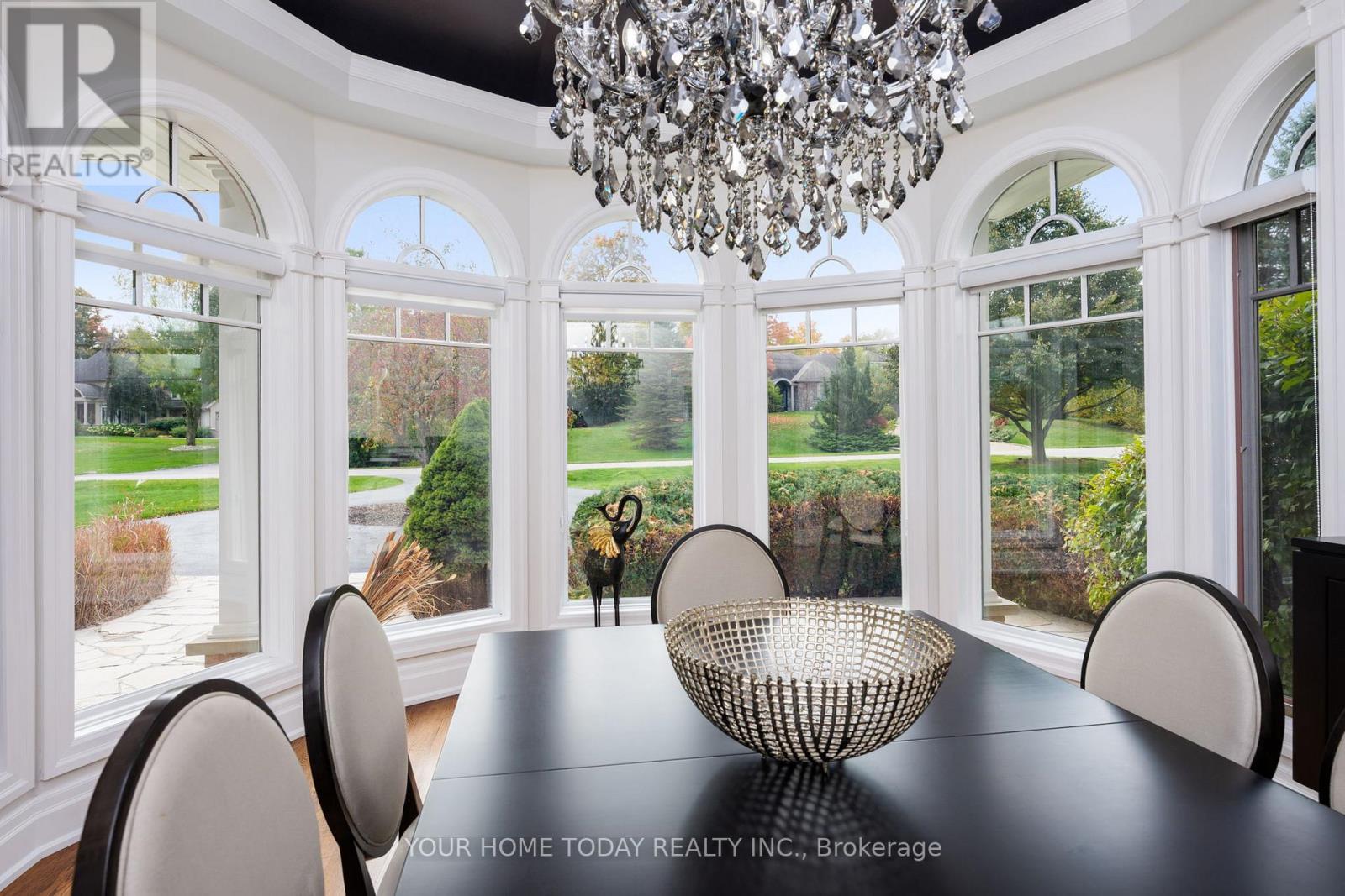 21 Turtle Lake Drive, Halton Hills (Rural Halton Hills), Ontario  L7J 2W7 - Photo 17 - W12467882