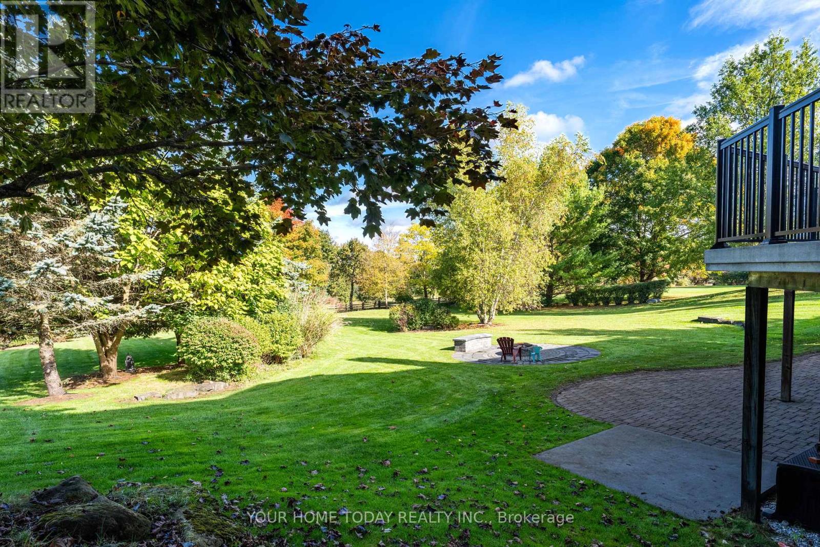 21 Turtle Lake Drive, Halton Hills (Rural Halton Hills), Ontario  L7J 2W7 - Photo 47 - W12467882