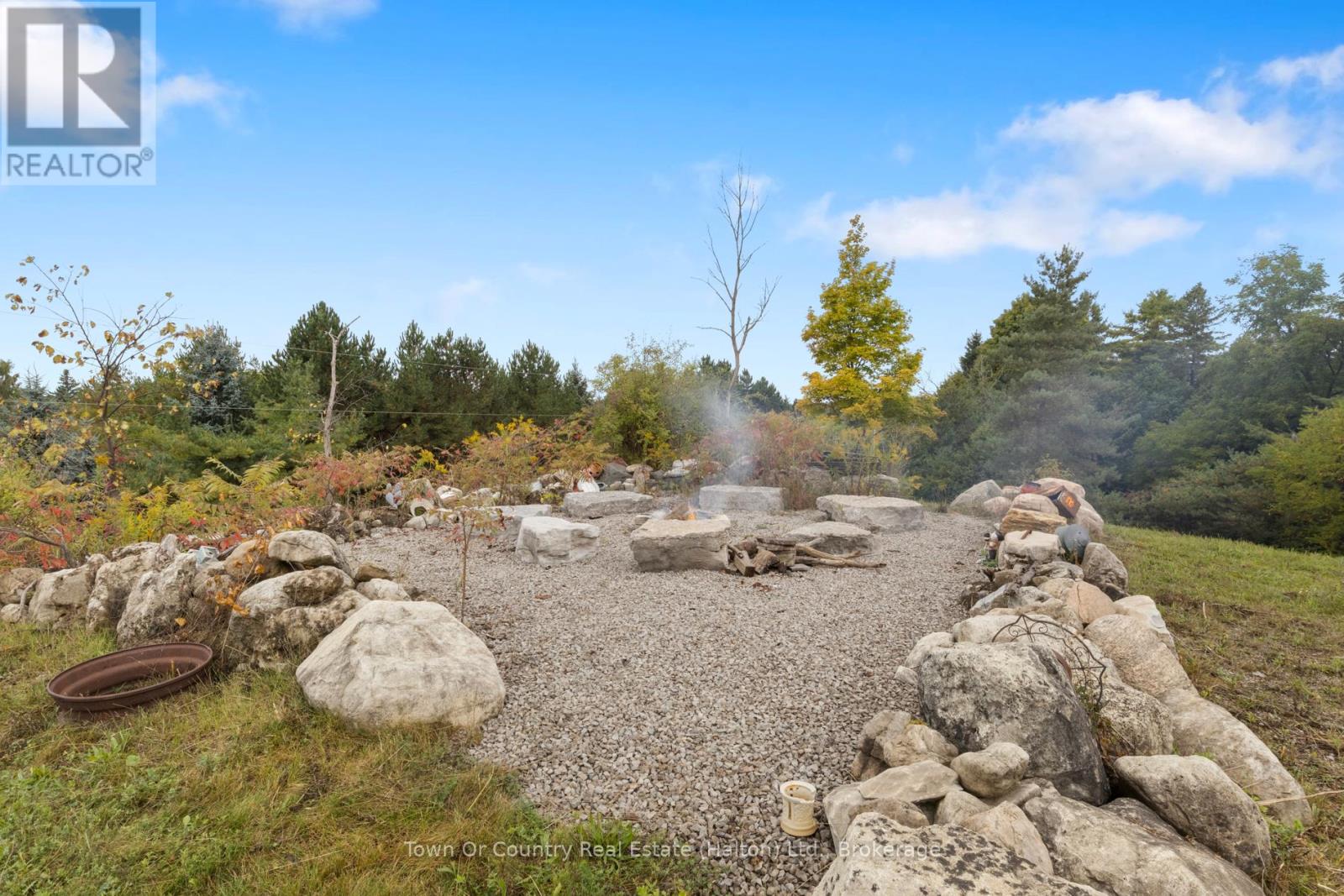 5041 Third Line, Erin, Ontario  L7J 2L8 - Photo 9 - X12468457