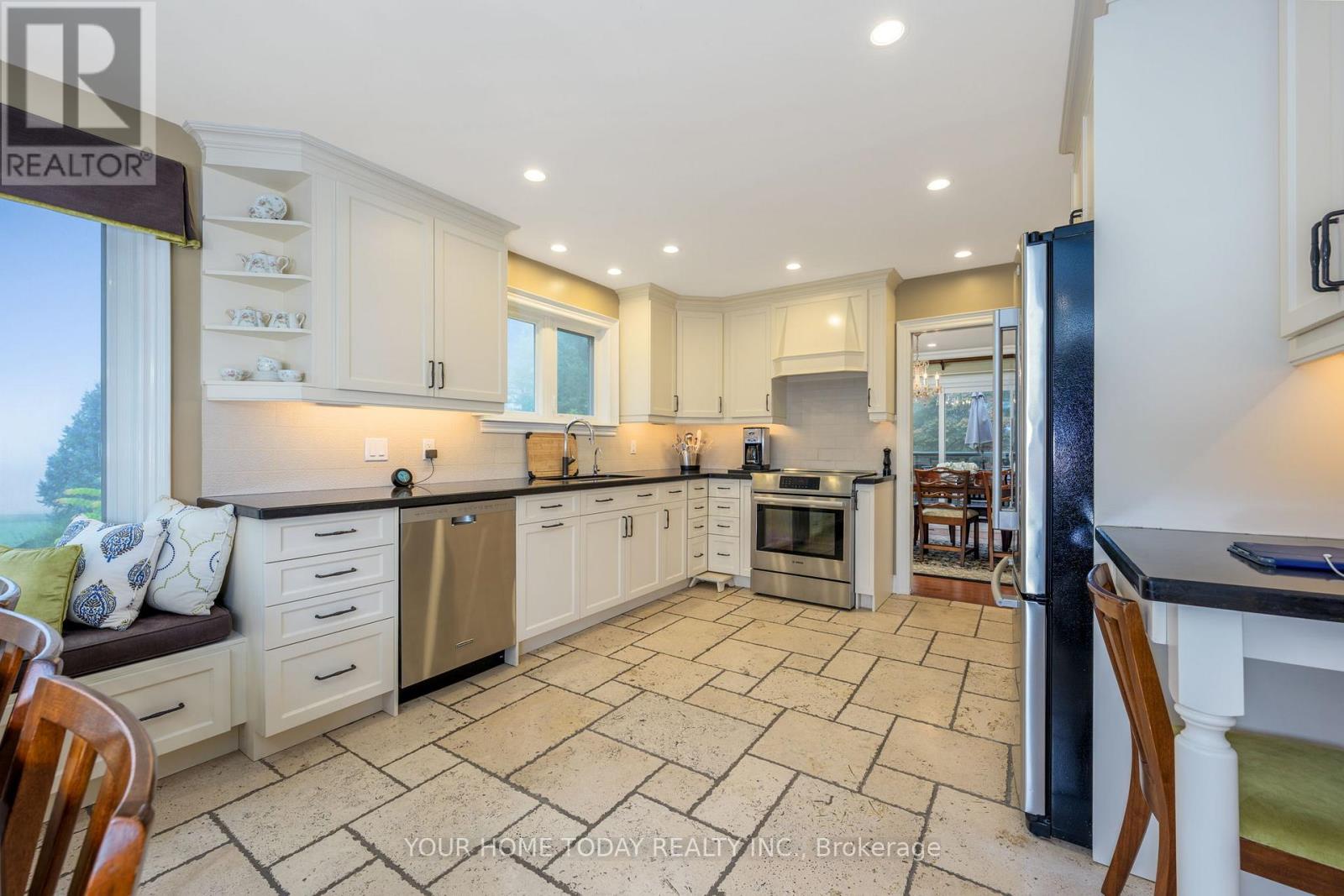 12609 Fifth Line, Halton Hills (Rural Halton Hills), Ontario  L0P 1H0 - Photo 13 - W12469128