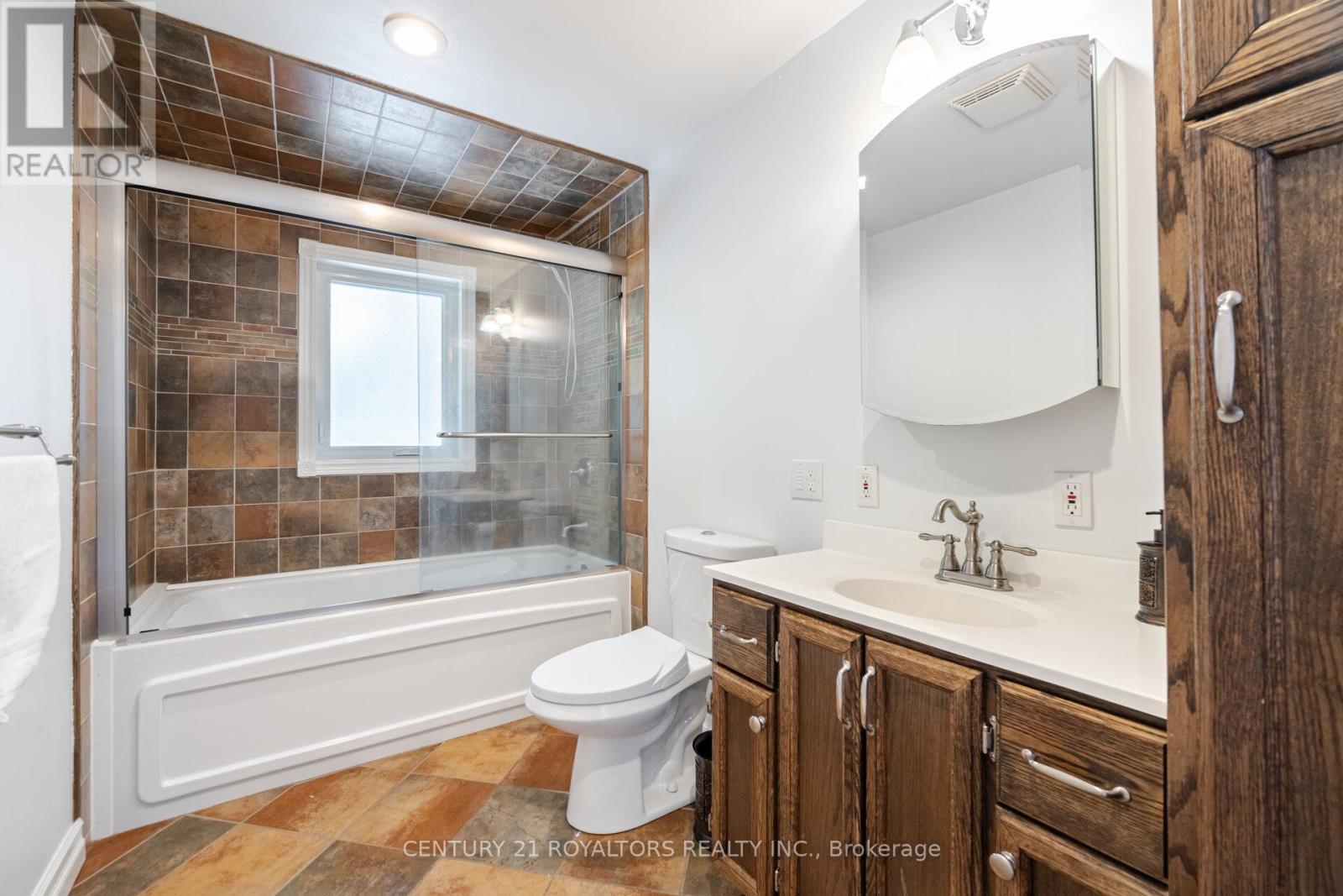 529 Campbellville Road, Hamilton, Ontario  L0P 1B0 - Photo 28 - X12470155