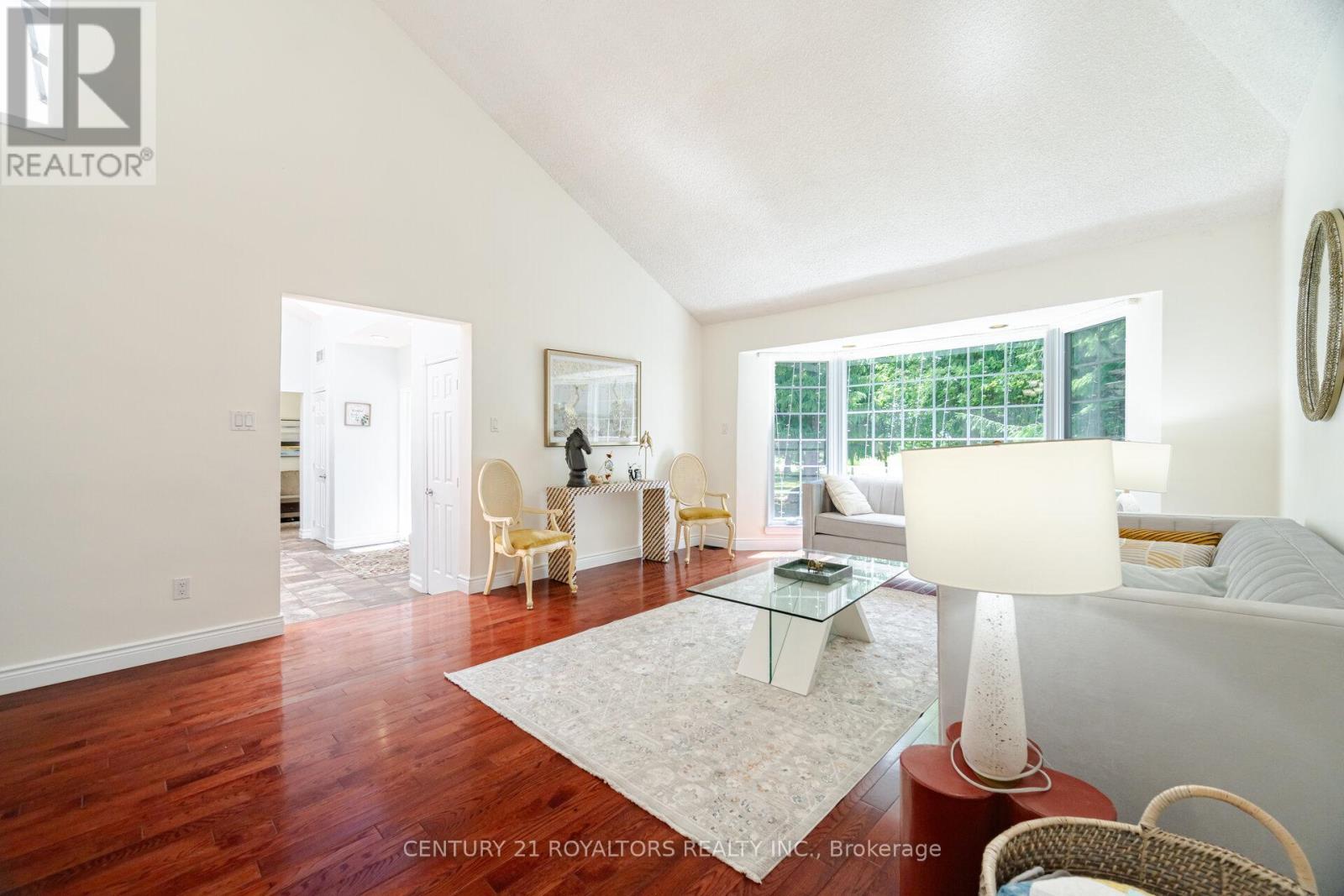 529 Campbellville Road, Hamilton, Ontario  L0P 1B0 - Photo 8 - X12470155