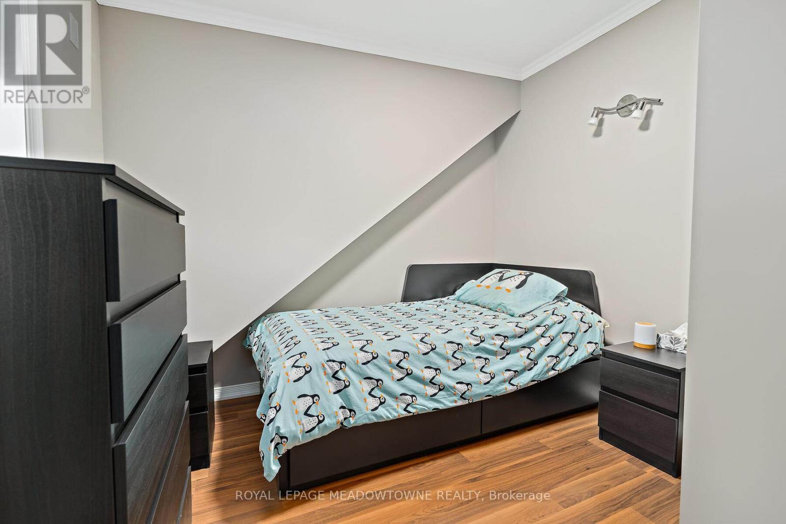 7 Temple Road, Halton Hills (Georgetown), Ontario  L7G 3J6 - Photo 24 - W12471001