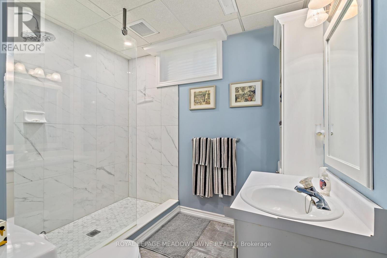 7 Temple Road, Halton Hills (Georgetown), Ontario  L7G 3J6 - Photo 32 - W12471001