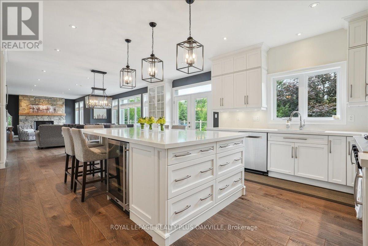 11365 Taylor Court, Milton (Brookville/haltonville), Ontario  L0P 1B0 - Photo 14 - W12472039