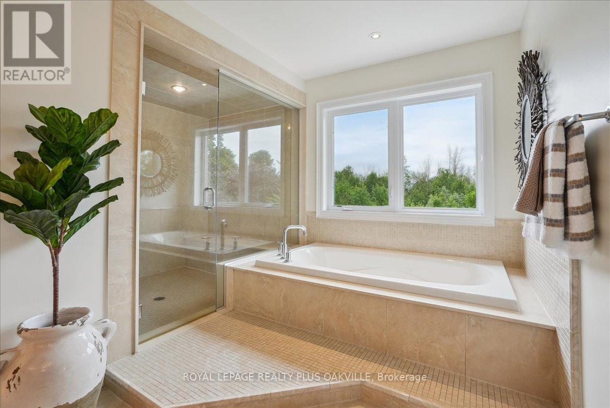 11365 Taylor Court, Milton (Brookville/haltonville), Ontario  L0P 1B0 - Photo 25 - W12472039