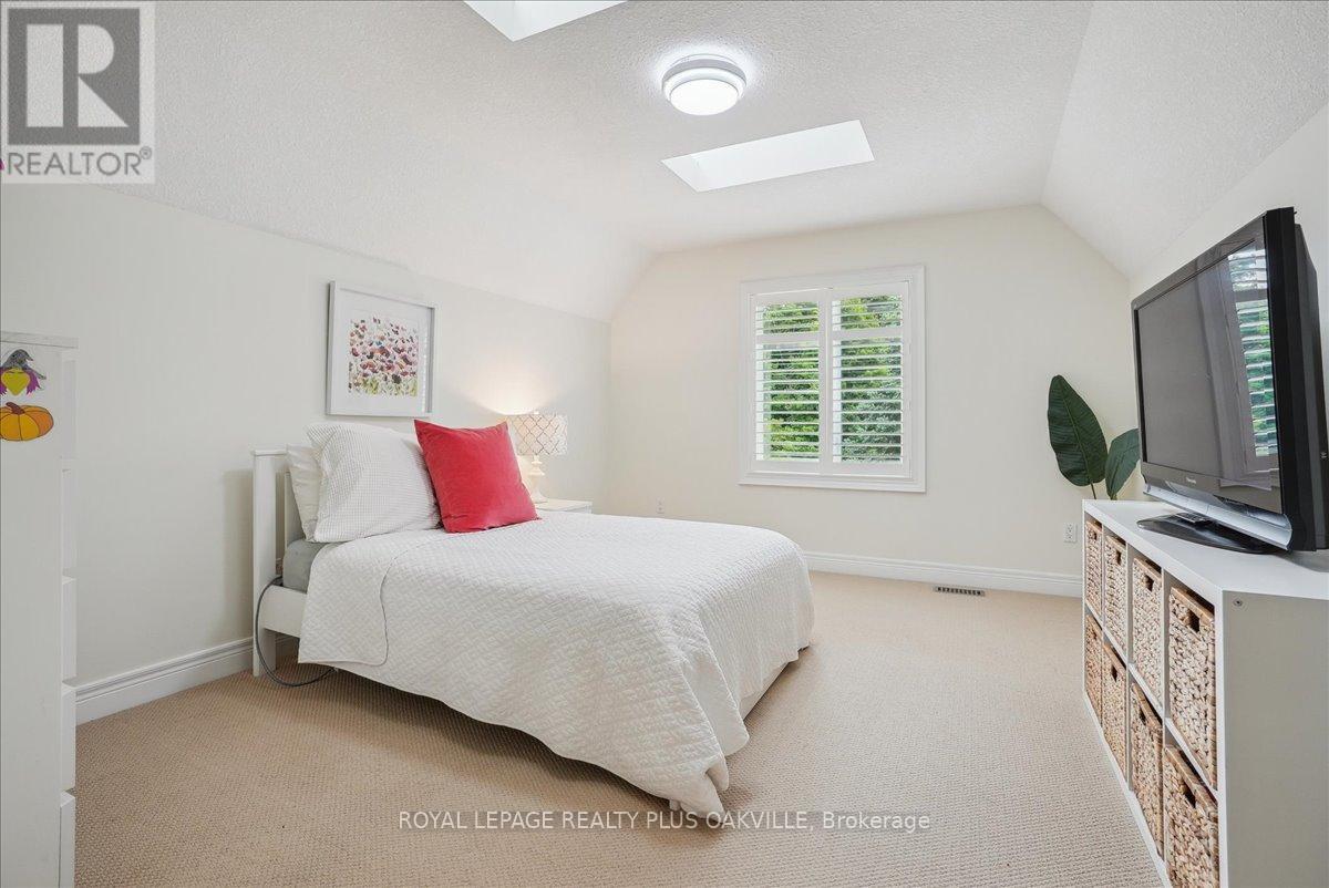 11365 Taylor Court, Milton (Brookville/haltonville), Ontario  L0P 1B0 - Photo 29 - W12472039