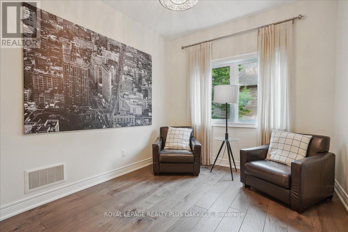 11365 Taylor Court, Milton (Brookville/haltonville), Ontario  L0P 1B0 - Photo 34 - W12472039