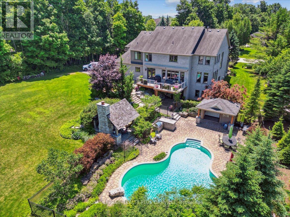 11365 Taylor Court, Milton (Brookville/haltonville), Ontario  L0P 1B0 - Photo 48 - W12472039