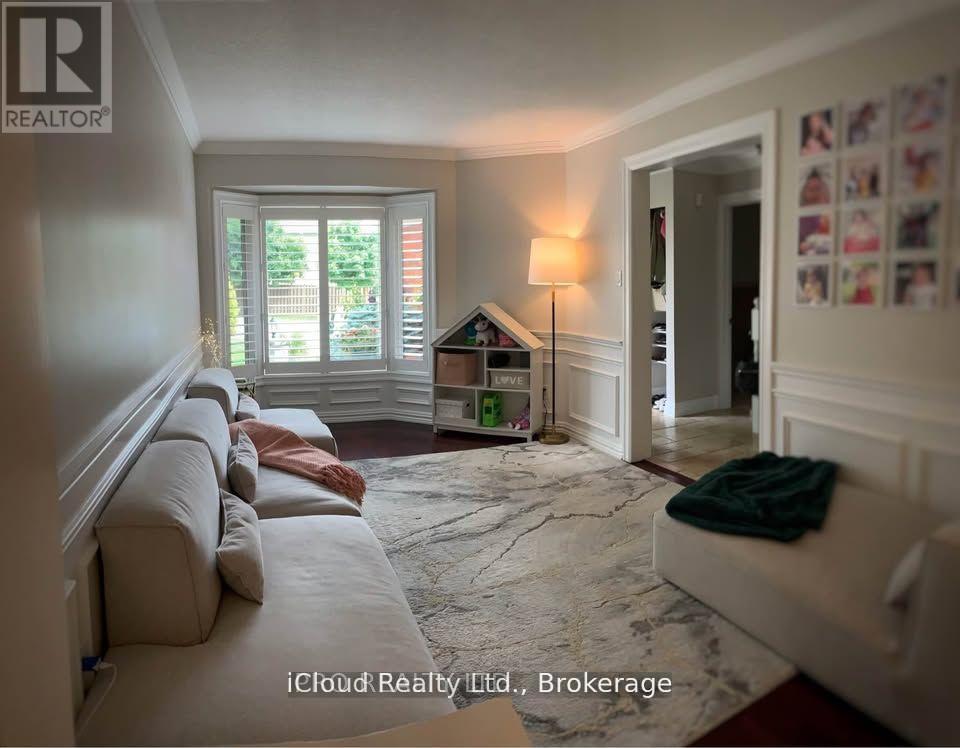 96 Smith Drive, Halton Hills (Georgetown), Ontario  L7G 5S7 - Photo 11 - W12474585