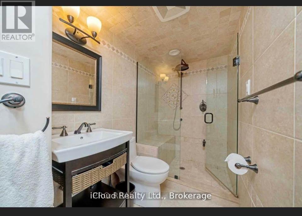 96 Smith Drive, Halton Hills (Georgetown), Ontario  L7G 5S7 - Photo 18 - W12474585