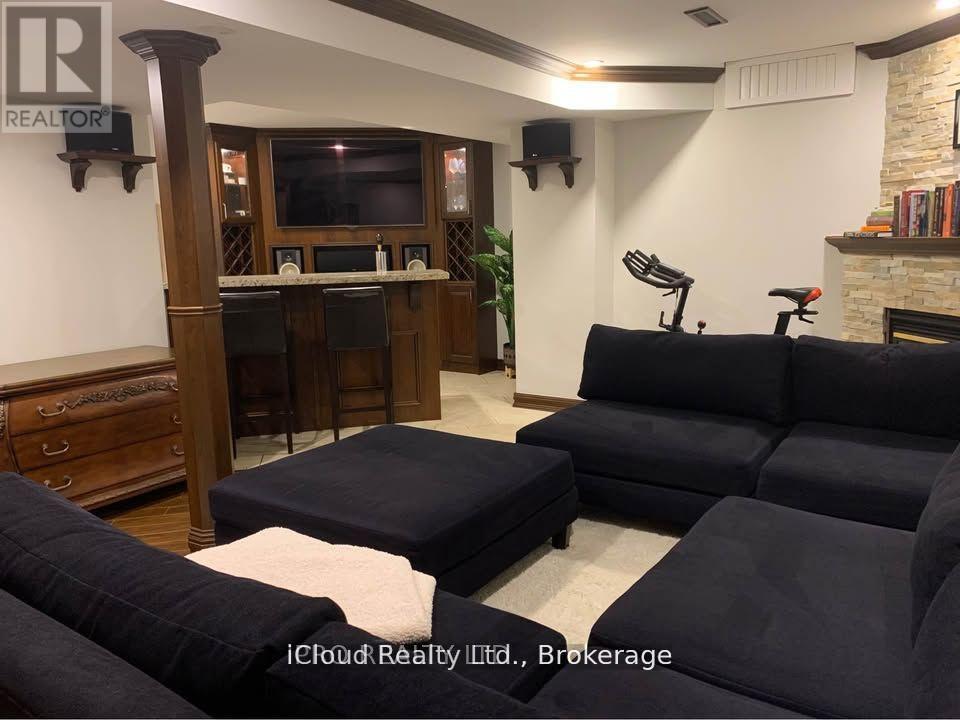 96 Smith Drive, Halton Hills (Georgetown), Ontario  L7G 5S7 - Photo 27 - W12474585