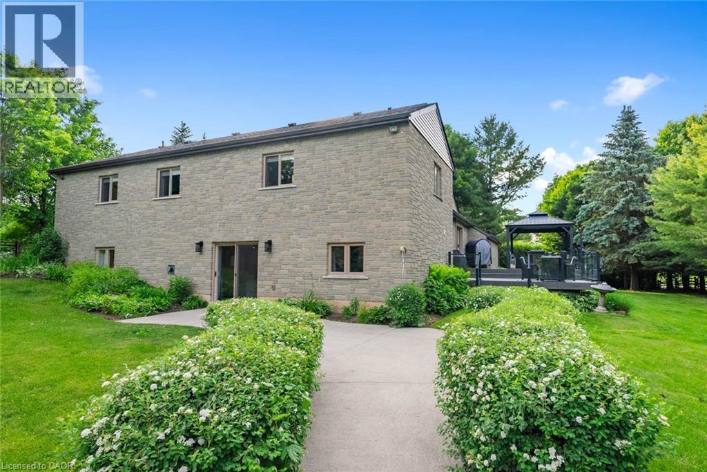 2038 15 Side Road, Milton, Ontario  L0P 1J0 - Photo 39 - 40780835